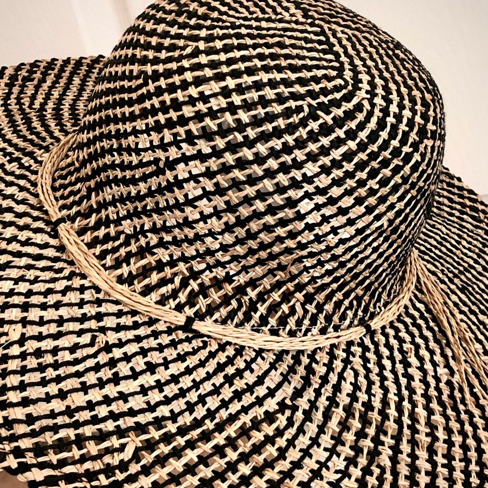 Tan/Black Striped Wicker Hat - Picture 2 of 8